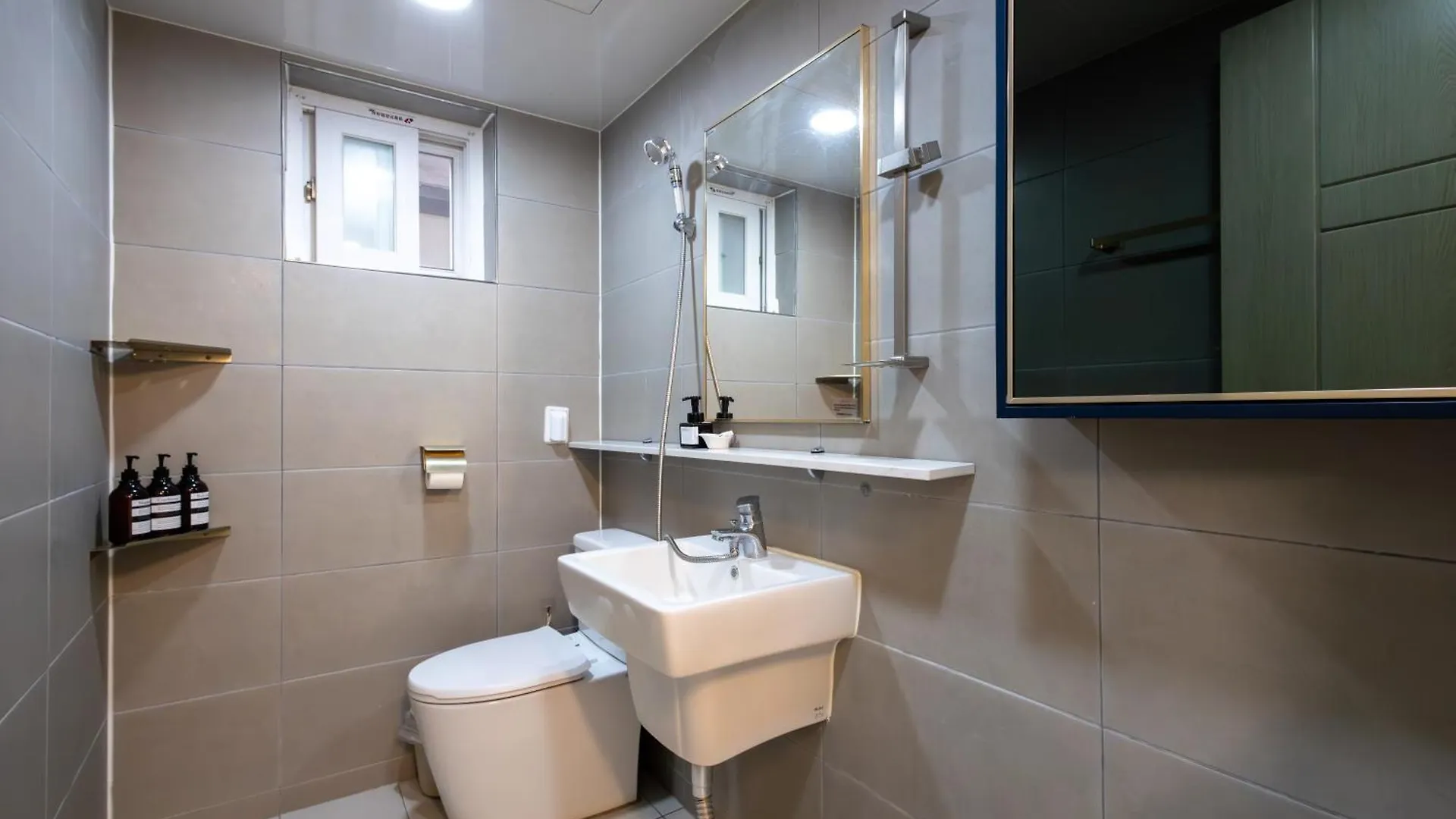 مبيت وإفطار سيول Marie'S House 201 Hongdae فندق مبيت وإفطار